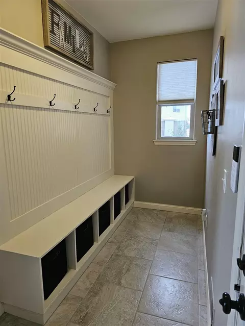 Entry Way - 55197 Wolverine, Macomb, MI 48042 photo 3 of 3