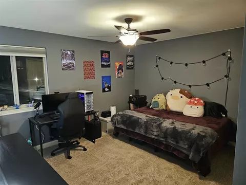 Bedroom - 55197 Wolverine, Macomb, MI 48042 photo 3 of 4