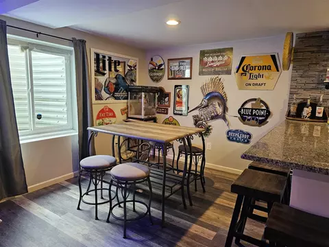 Dining - 55197 Wolverine, Macomb, MI 48042 photo 3 of 3