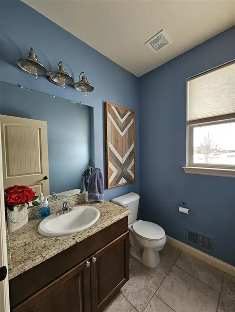 Bath - 55197 Wolverine, Macomb, MI 48042 photo 1 of 4
