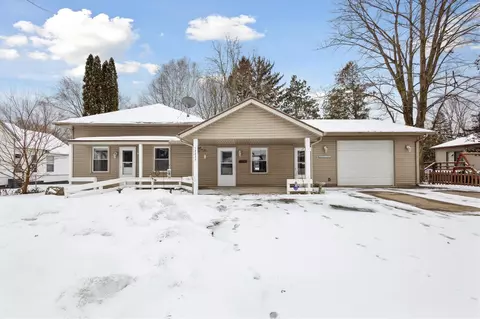 12227 Stafford, Ravenna, MI 49451