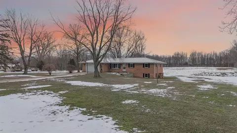 30875 Topash, Dowagiac, MI 49047