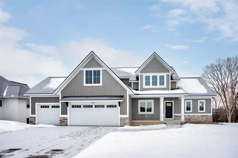 9427 Bluff Rdg # 189, Zeeland, MI 49464