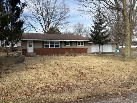 1044 Lake, Colon, MI 49040