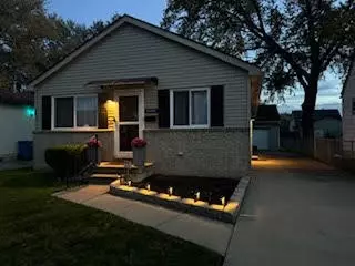 14888 Alberta Ave, Warren, MI 48089 photo 2
