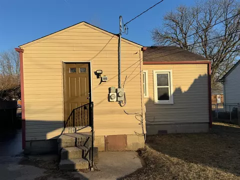 Exterior - 4850 Gloria, Wayne, MI 48184 photo 7 of 7