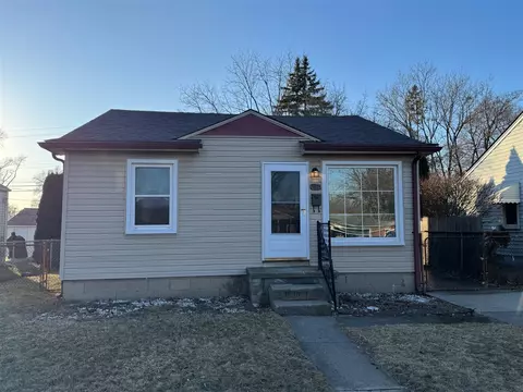 Exterior - 4850 Gloria, Wayne, MI 48184 photo 4 of 7