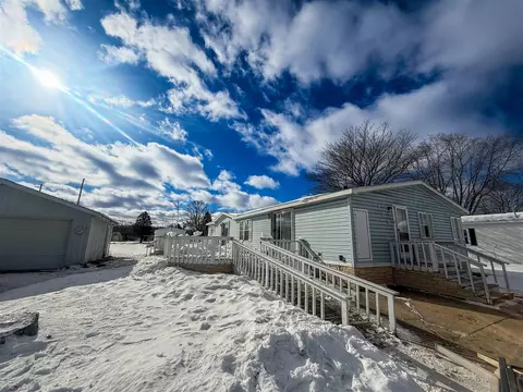 185 Elm, Muskegon, MI 49445