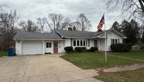 1204 23rd, Manistee, MI 49660