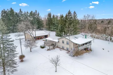 Other - 2791 Gardner, Hudson, MI 49247 photo 2 of 10