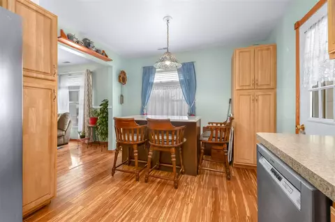 Kitchen - 2791 Gardner, Hudson, MI 49247 photo 3 of 4