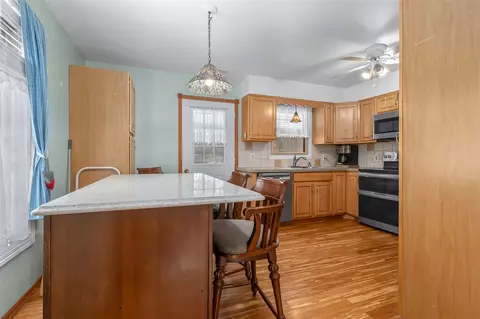 Kitchen - 2791 Gardner, Hudson, MI 49247 photo 1 of 4