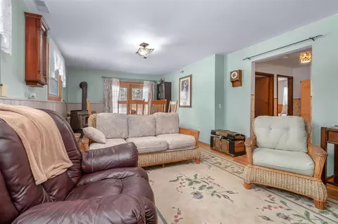 Living - 2791 Gardner, Hudson, MI 49247 photo 2 of 2