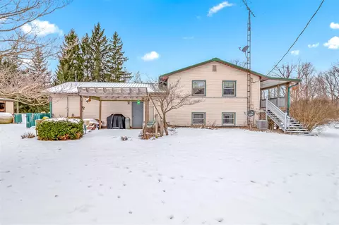 Exterior - 2791 Gardner, Hudson, MI 49247 photo 10 of 14