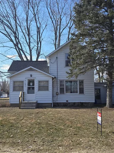 307 Broadway, Colon, MI 49040