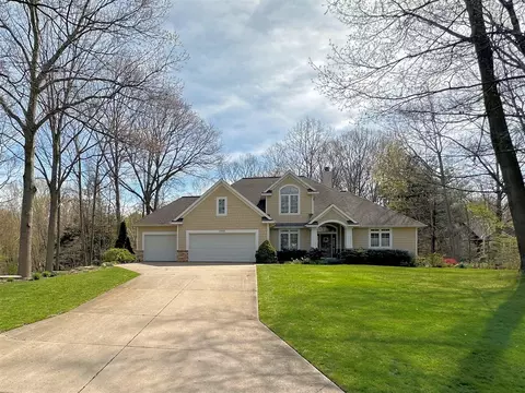10940 Derick, West Olive, MI 49460