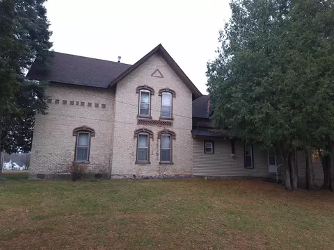303 W Osceola, Reed City, MI 49677