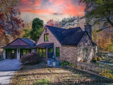 3370 E Laketon, Muskegon, MI 49442