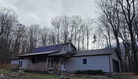 2860 E Baseline, White Cloud, MI 49349