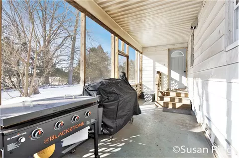 1561 W Ellis, Belding, MI 48809 photo 5