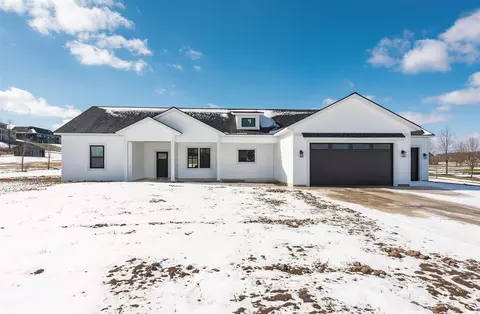 5885 Golden Holw, Grand Rapids, MI 49512