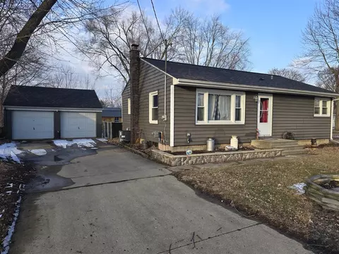 212 Cardinal, Jackson, MI 49202
