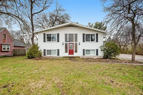 1010 52nd, Grand Rapids, MI 49508