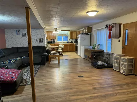 6267 Long Lk, Belding, MI 48809 photo 4