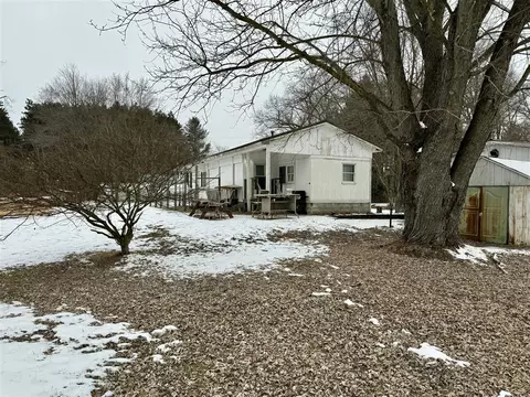 6267 Long Lk, Belding, MI 48809 photo 13