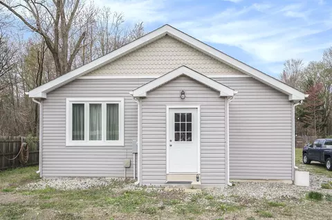 37076 76th, Covert, MI 49043