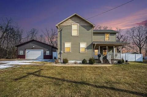 Exterior - 455 Robinson, Constantine, MI 49042 photo 4 of 5