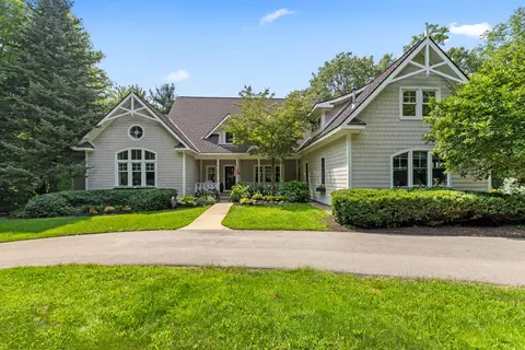 6352 Ryan Rdg, Holland, MI 49423