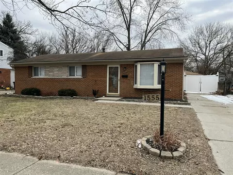 1555 S Berry, Westland, MI 48186