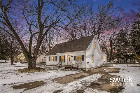3019 Ingham, Lansing, MI 48911