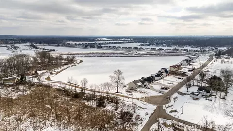 View/Area - 9436 28th, Jenison, MI 49428 photo 2 of 6