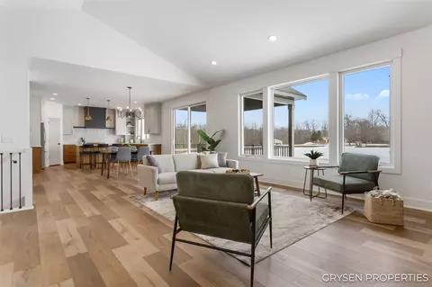 Living - 9436 28th, Jenison, MI 49428 photo 2 of 5