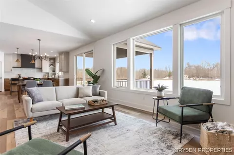 Living - 9436 28th, Jenison, MI 49428 photo 3 of 5