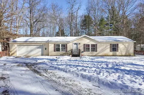 1785 Allen, Allegan, MI 49010