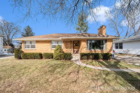 2027 Wendover, Grand Rapids, MI 49504