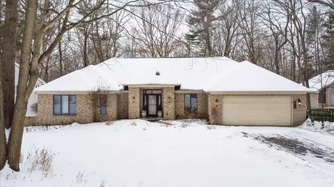 3110 Riverwoods, Rockford, MI 49341