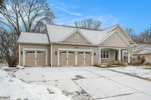 4868 Golden Rdg, Portage, MI 49024