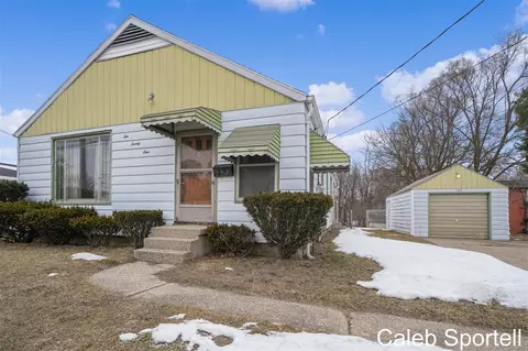 1021 36th, Wyoming, MI 49509