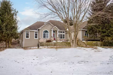 6220 146th, Holland, MI 49423