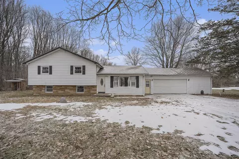 39648 Cr 358, Paw Paw, MI 49079