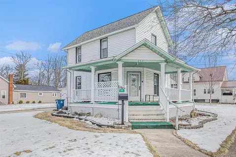 204 Buchanan, Bronson, MI 49028 photo 3