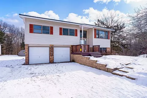 8008 Linden, Newaygo, MI 49337