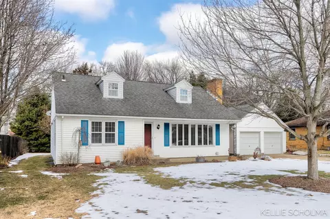415 Fendale, Grand Rapids, MI 49548