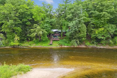 8148 Main, Newaygo, MI 49337