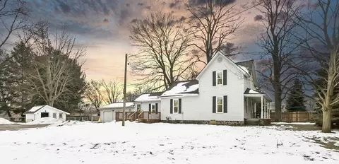 10346 Riley, Zeeland, MI 49464