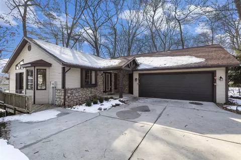 3790 Damal, Allegan, MI 49010